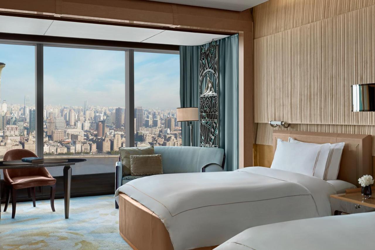 The Ritz-Carlton Shanghai, Pudong Екстериор снимка